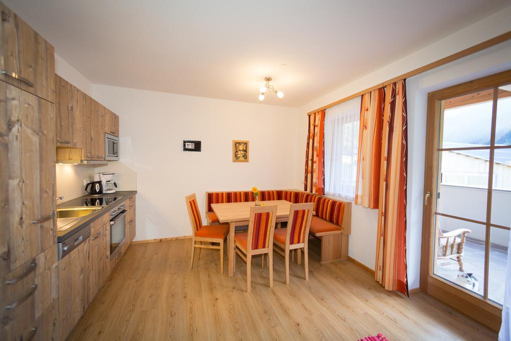 Rojerhof Villa Schladming Bilik gambar